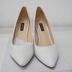 Timeless White High Heel Pumps Elegant & Versatile Dress Shoes
